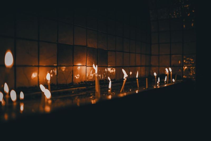 شمعة اللافندر الهادئة